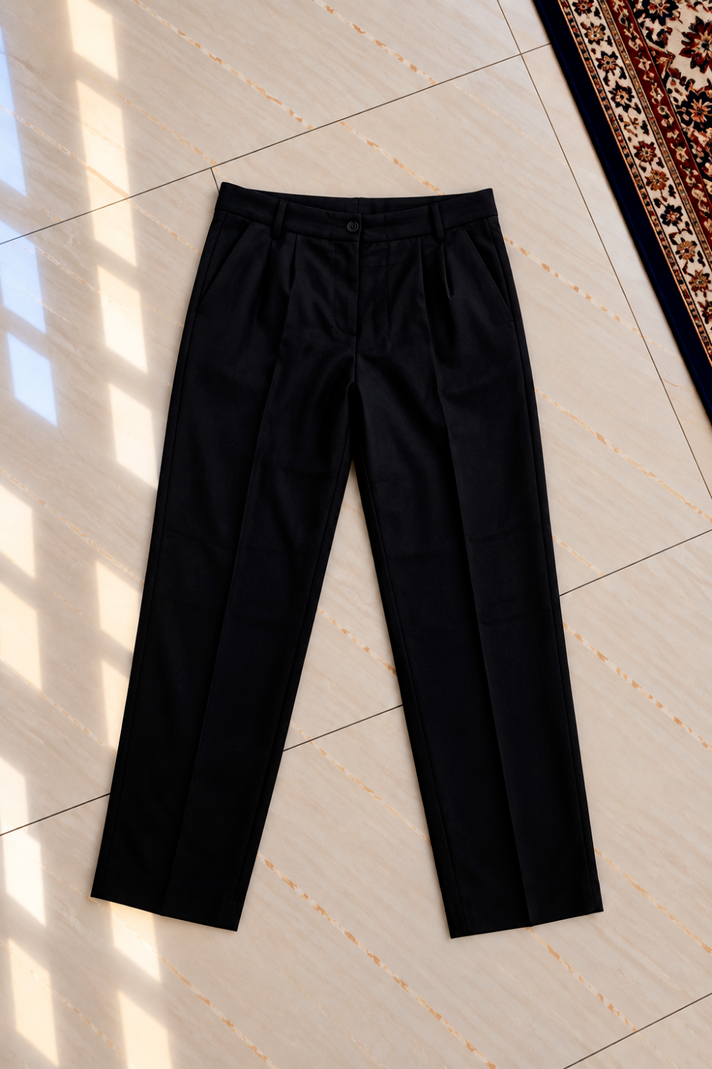Pantalon tailleur Pablo Gérard Darel en laine vierge – Bleu marine – T.38