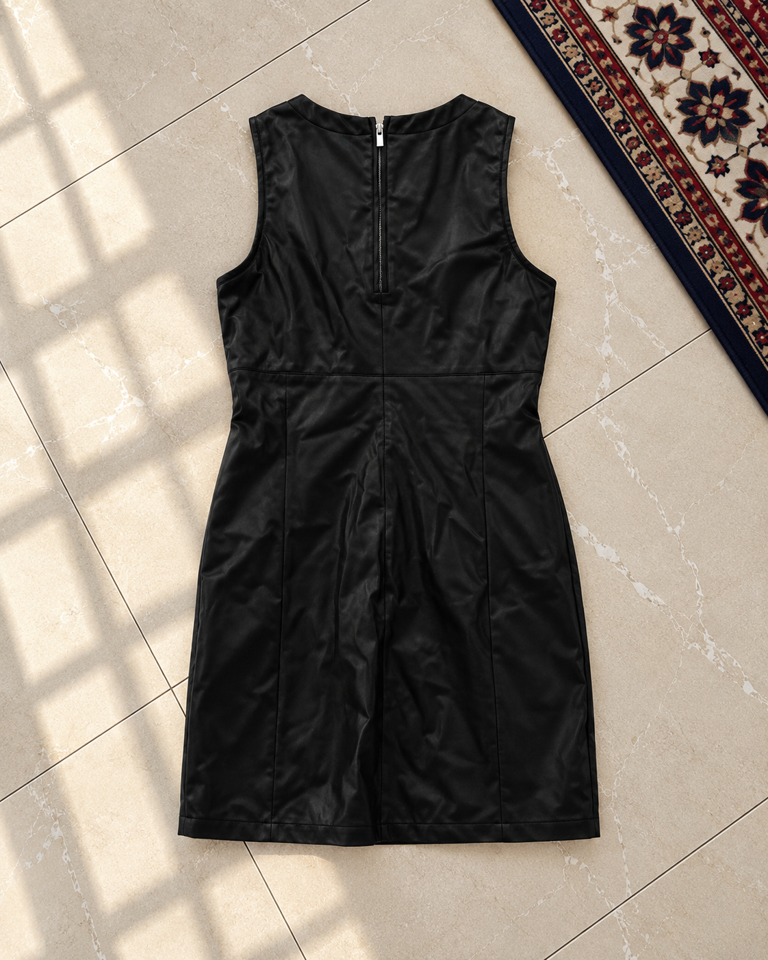 38 M petite robe noire Naf Naf