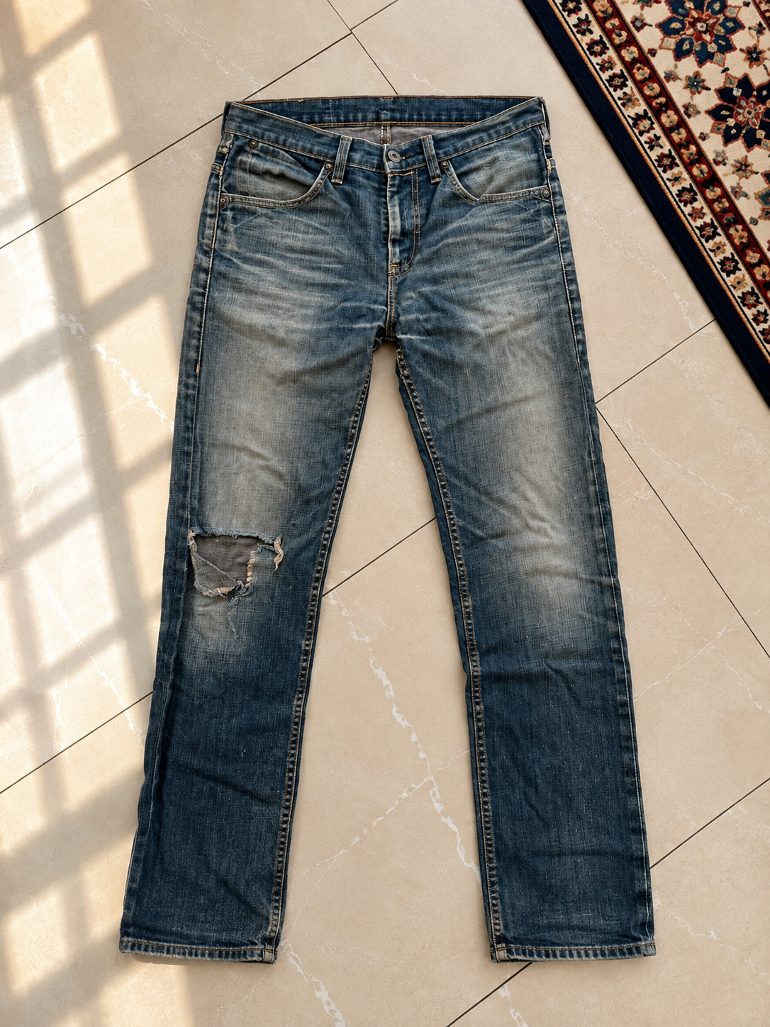 504 29 x 34 jean Levi’s Levi Strauss stonewashed