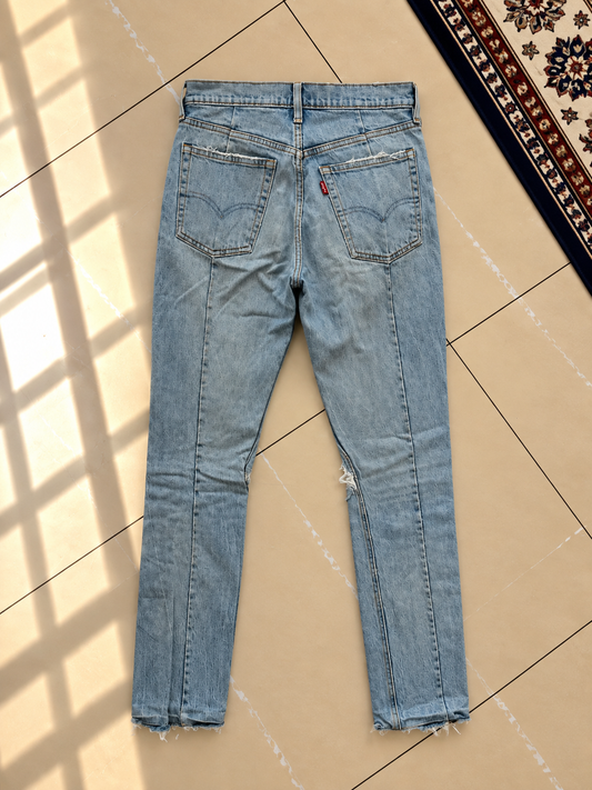 501 Skinny fit altered jean Levi’s 26 x 30