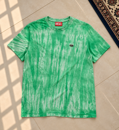 T- tie dye Diesel vert tee y2k