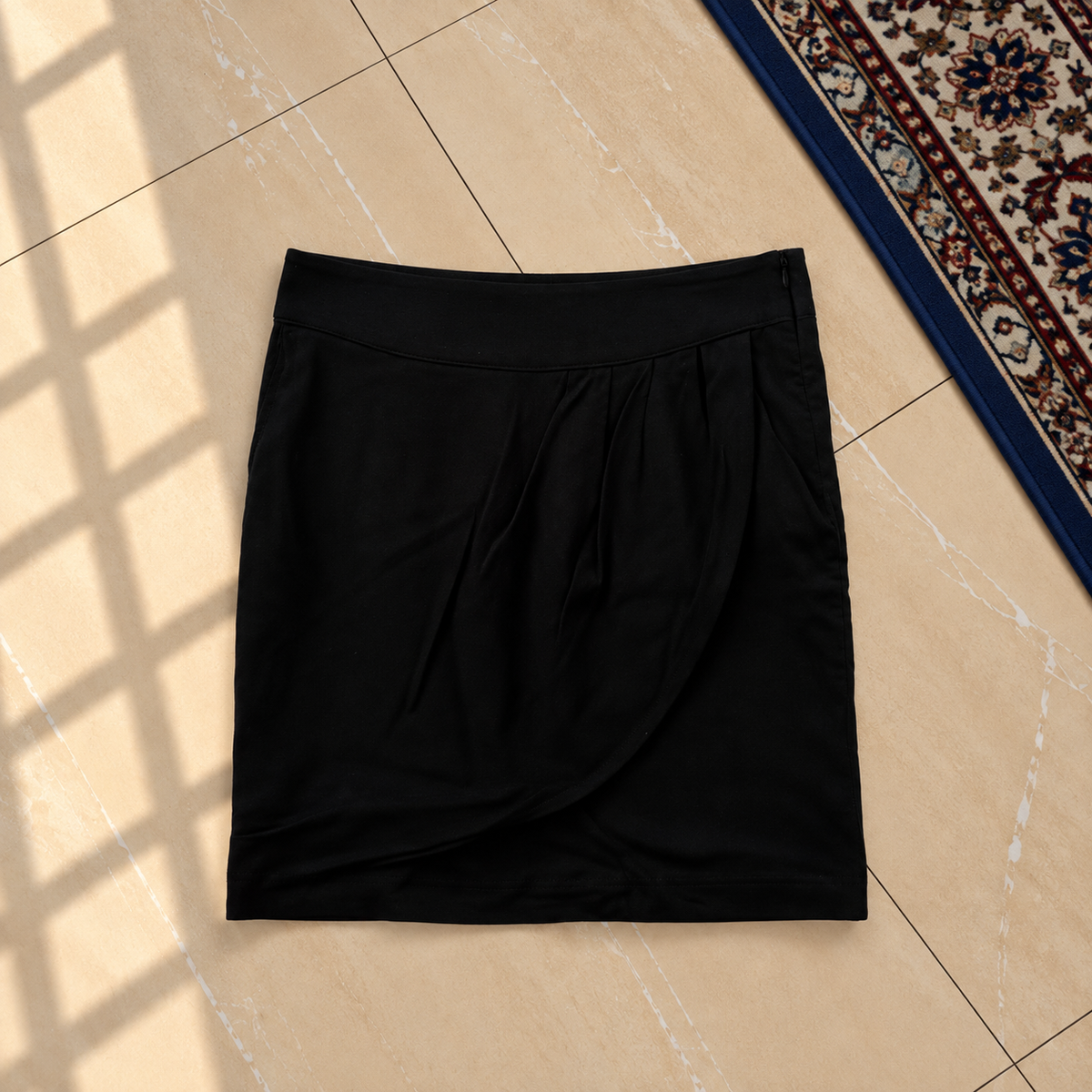 Ikks mini jupe noire portefeuille L 40 - photo 3