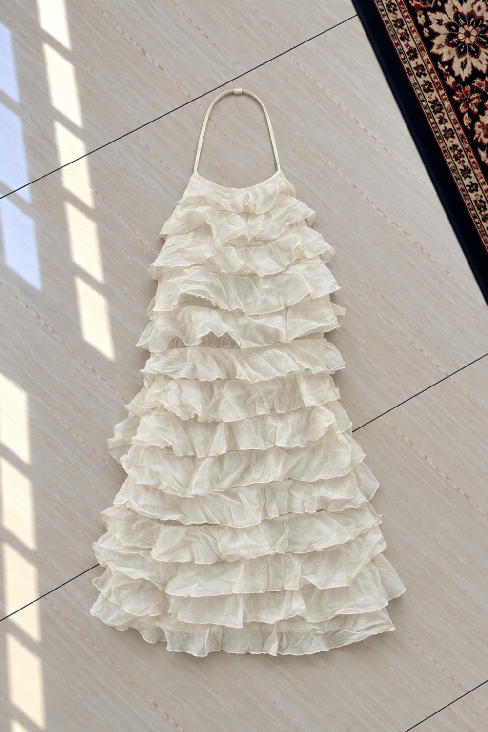 Zara robe de soirée à froufrous ruffles S 36 - photo 1